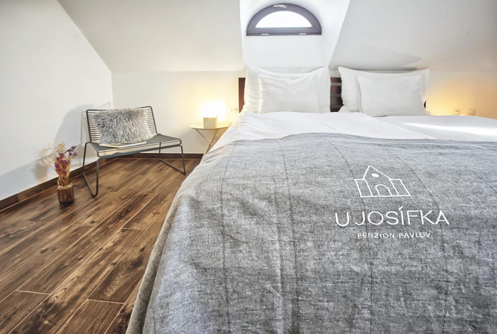 U Josifka Hotell Pavlov Eksteriør bilde